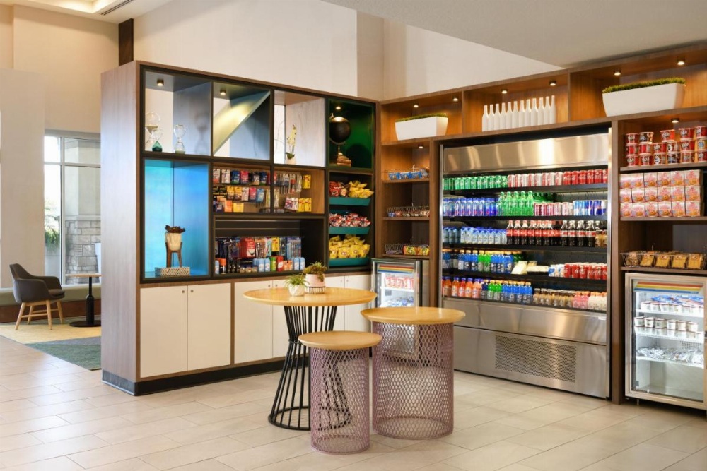 Holiday Inn Oakland Airport Image 16