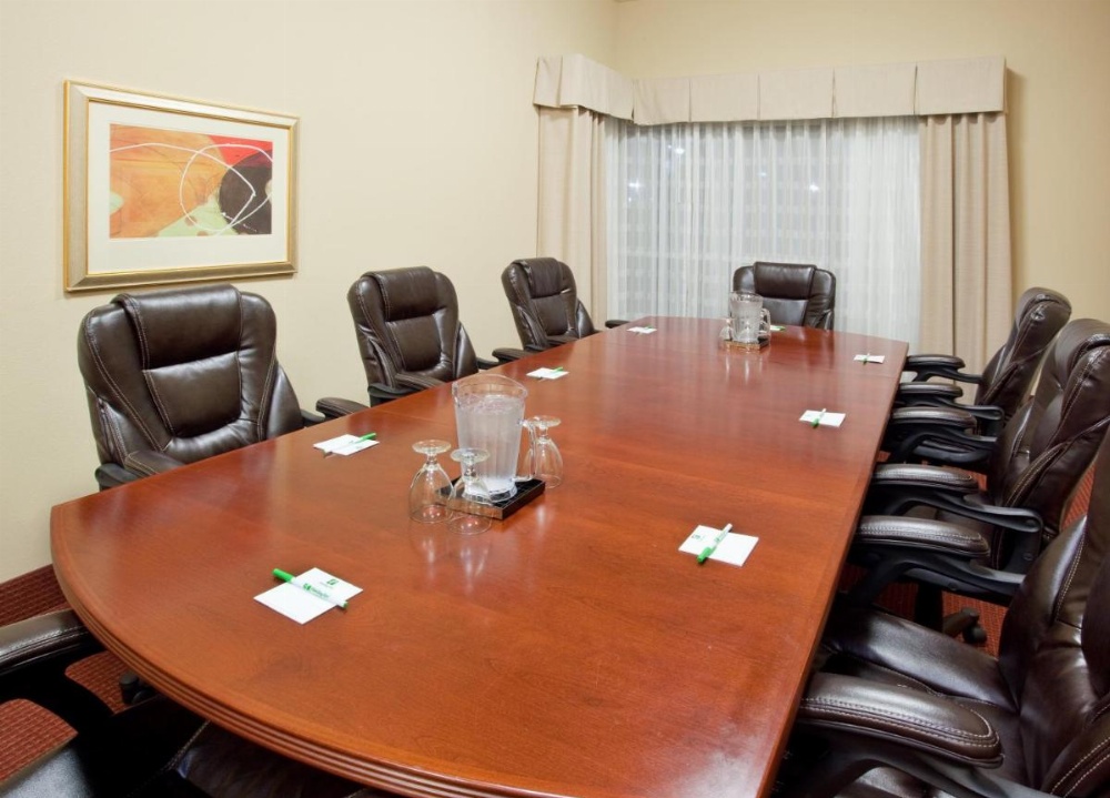 Holiday Inn Oakland Airport Image 21