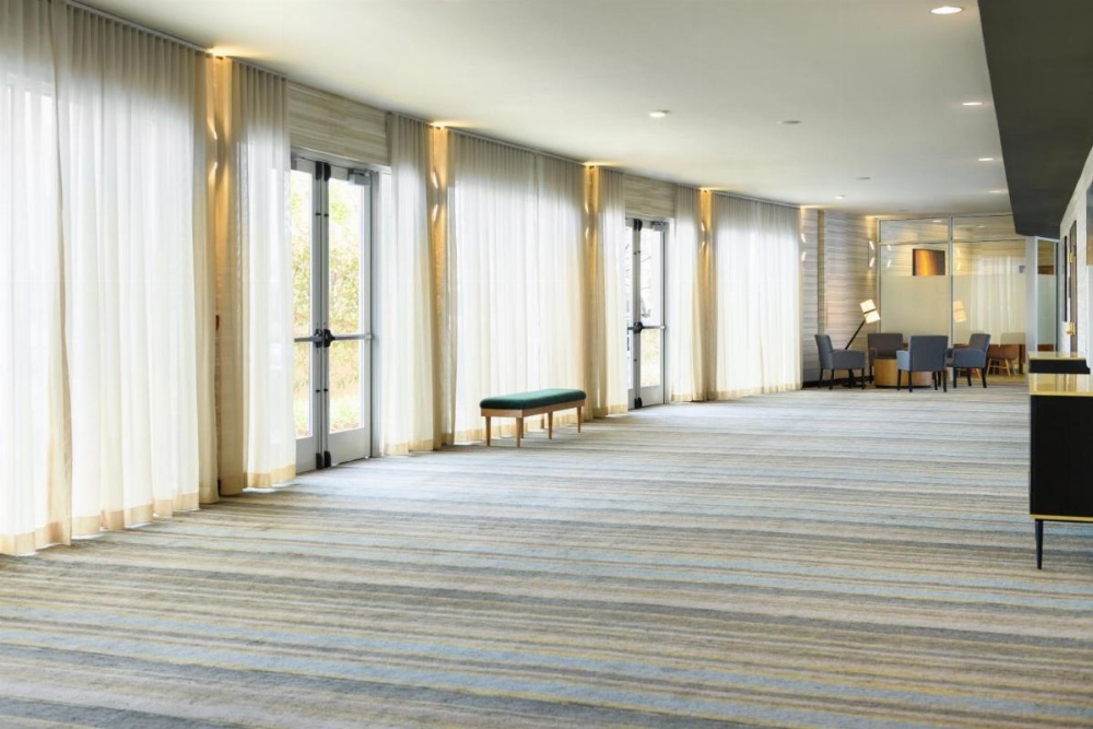 Holiday Inn Oakland Airport Image 36