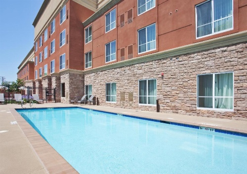 Holiday Inn Oakland Airport image 5